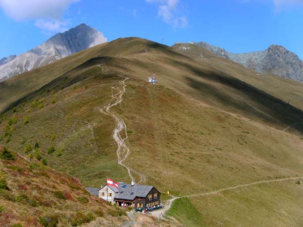 wir legen noch eins drauf und steigen zum Kals-Matreier-Törlhaus ab, dem Ausgangspunkt des Sudetendeutschen Höhenweges