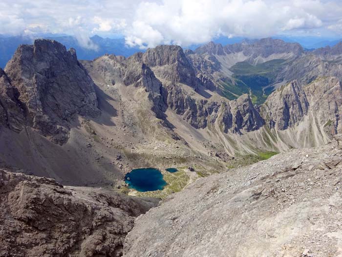 ... und daran anschließend die Umrahmungen von Laserzkessel und Kerschbaumer Alm