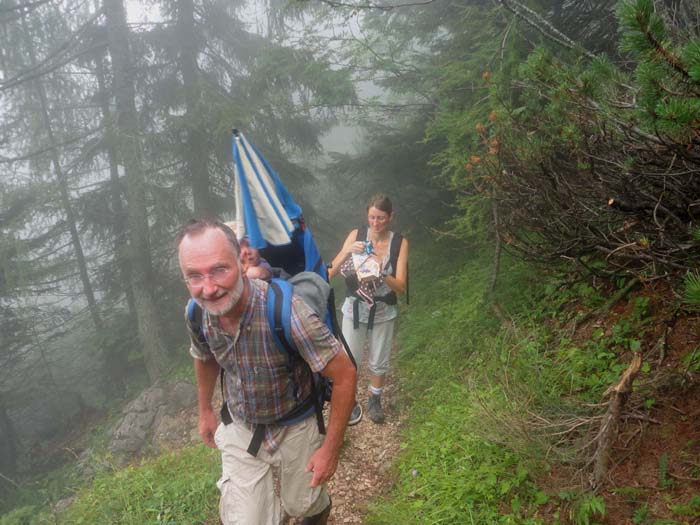 auf der Waldquerung von der Pötschenpassstraße in den Rotengraben