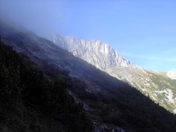 Abstieg am Schlangenweg