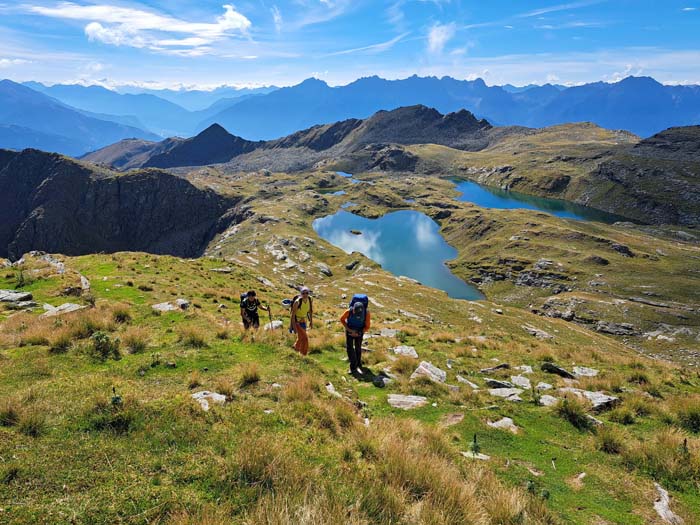 die Nachzügler unserer neunköpfigen Gruppe am Aufstieg zum Östlichen (Vierten) Sattelkopf