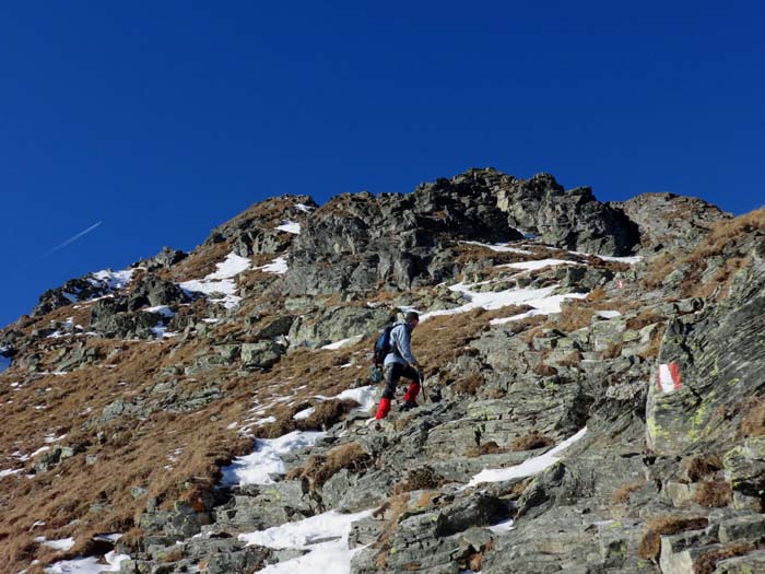 vom Törl geht's über die kurze Ostflanke auf die Hochtristen