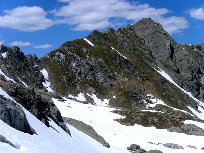 im NW die Seekarscharte mit dem markierten Steig zum Wildkarsee, auf die Gerlosplatte oder ins Wildgerlostal