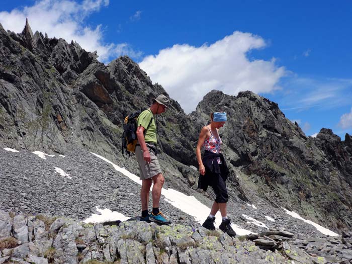 Abstieg am SO-Sporn der Seespitze unterm nadelscharfen Verbindungsgrat zum Kauschkahorn