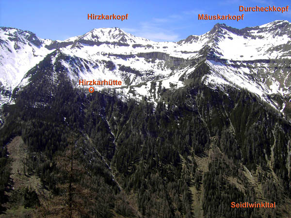 Blick von der Gamskarkütte über das Tal ins Hirzkar, ...