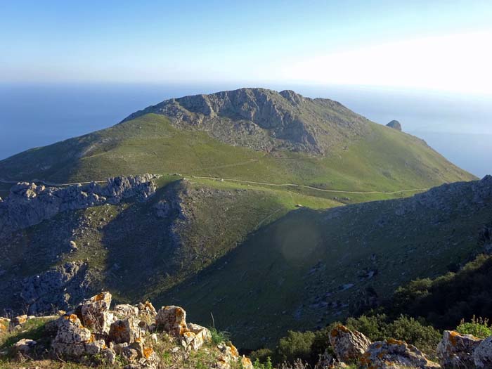 der Monte Acci im Nordosten (s. Dorsale del Drago im Archiv)