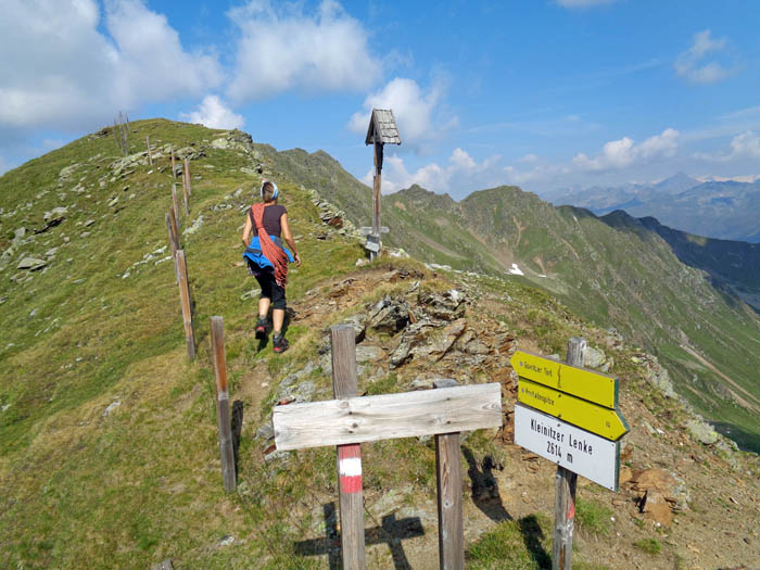 in der Kleinitzer Lenke vor der Hochwand könnte man problemlos nach Norden oder Süden absteigen