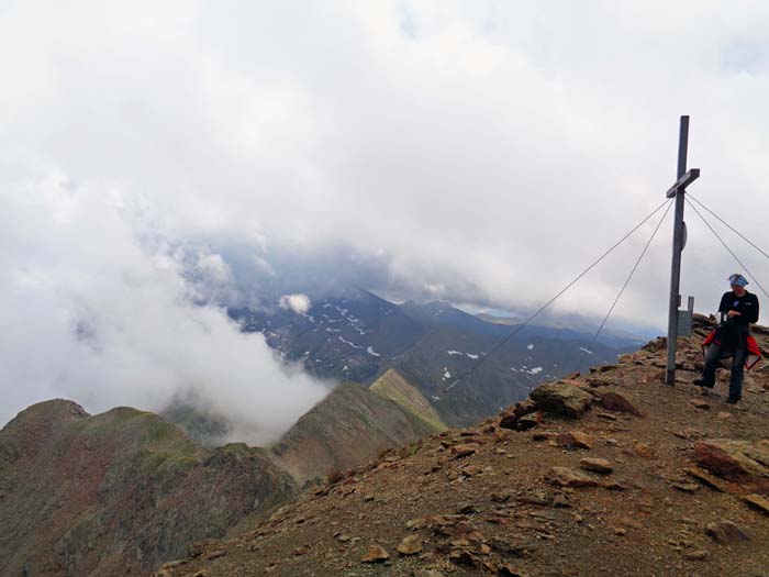 Gr. Degenhorn gegen Süden, die Hochgrabe wieder wolkenverhangen