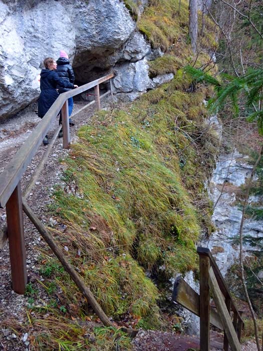 ... zur nächsten Höhle, ...