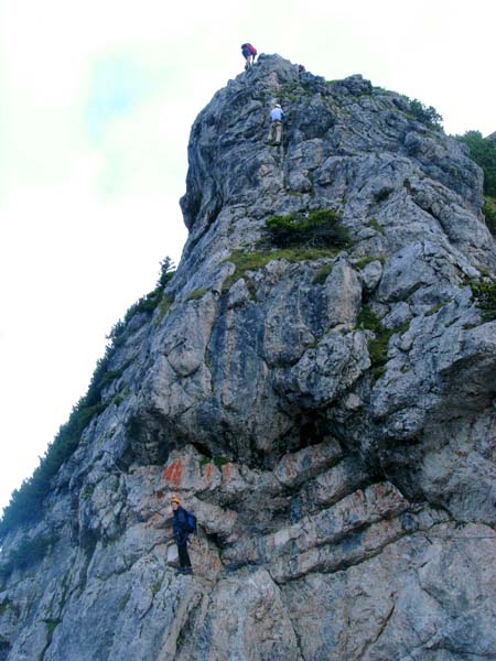 am Unteren Stripsenkopf Klettersteig; nach dem fotogenen Einstiegsquergang ...