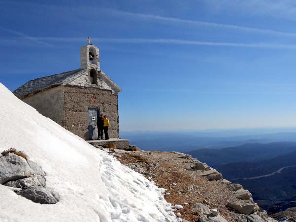die kleine Kapelle am Gipfel