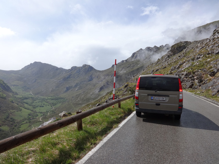 hinauf zum Caballarpass verziehen sich die letzten Schauer