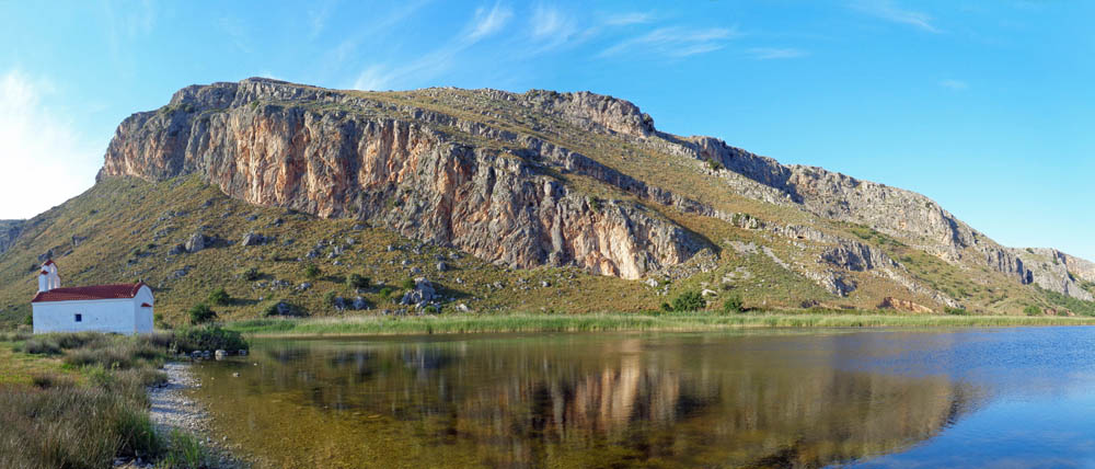 um Kalógria also eine höchst abwechslungsreiche Landschaft - gekrönt vom besten Winterklettergebiet Griechenlands