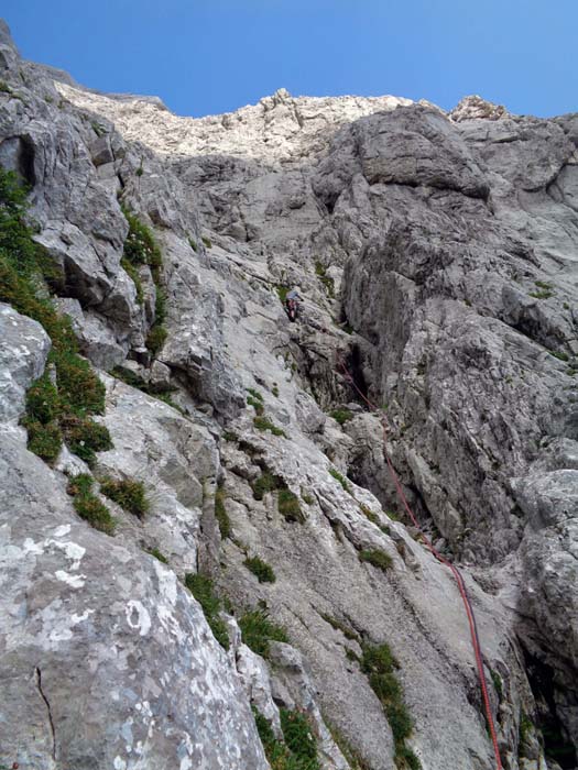 in der Plattenrinne der 3. Seillänge der Route „Muchas gracias, amigos“