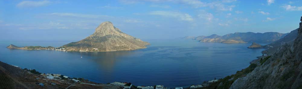 die Insel Telendos und der Norden der Insel, gesehen vom Sektor Poets oberhalb Masouri