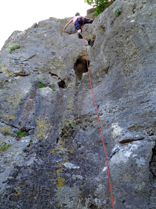 Ulli in den großen Löchern von Crocus 5c, Sektor Playground