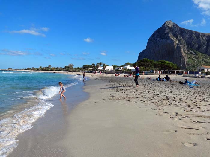 der Monaco aus NW (Strand von San Vito lo Capo)