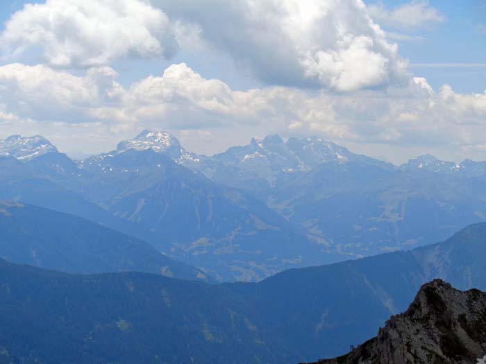 ... die eindrucksvollen Rätikongipfel