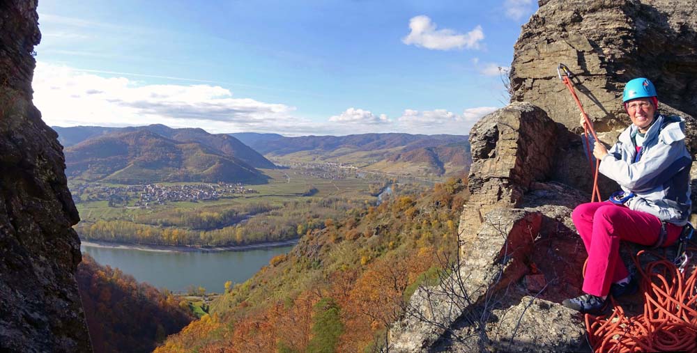 ... in eine aussichtsreiche Scharte