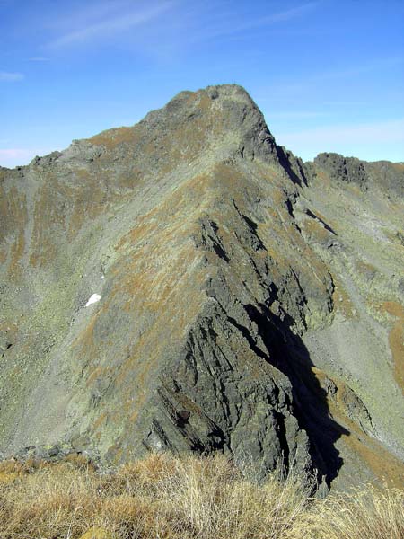 im Norden der Predigtstuhl, einer der begehrtesten Gipfel der Schladminger Tauern