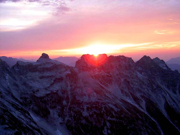 Sonnenuntergang am Terrassenbiwak, Jakobinermütze und Hetzaukögel