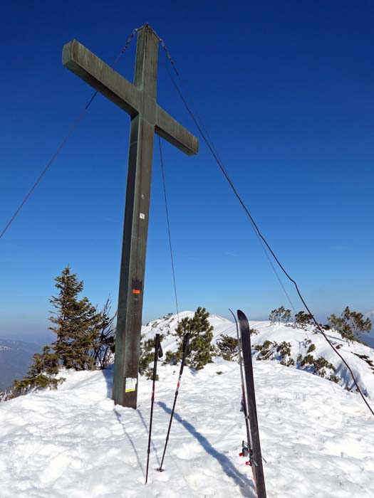 am Gipfelkreuz des Dürrnbachhorn