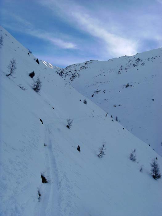 die steile Hangquerung im Raum Matoitzalm ist die Schlüsselpassage der gesamten Tour