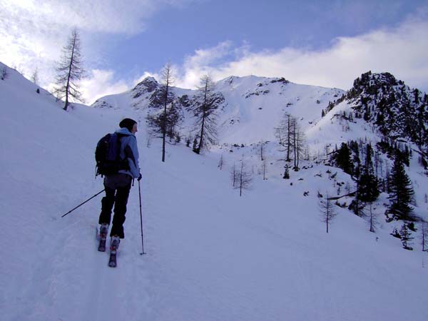 Aufstieg zur Hochalm gegen Schottmeiler und Zwölferkogel