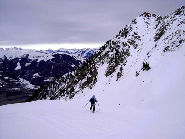 Einfahrt in die schönen Rinnen am Westfuß des Elferkogel