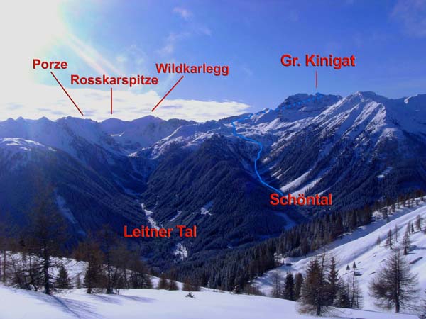 Blick nach S auf die Karnischen Alpen