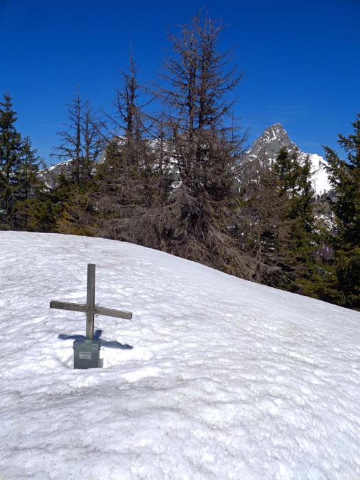 dahinter der letzte Gipfel für heute, aber nicht das Ende der Tour - der Spielkogel