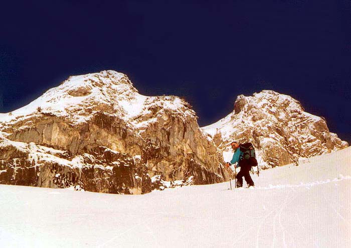 unter den Elexenkogel-Ostwänden