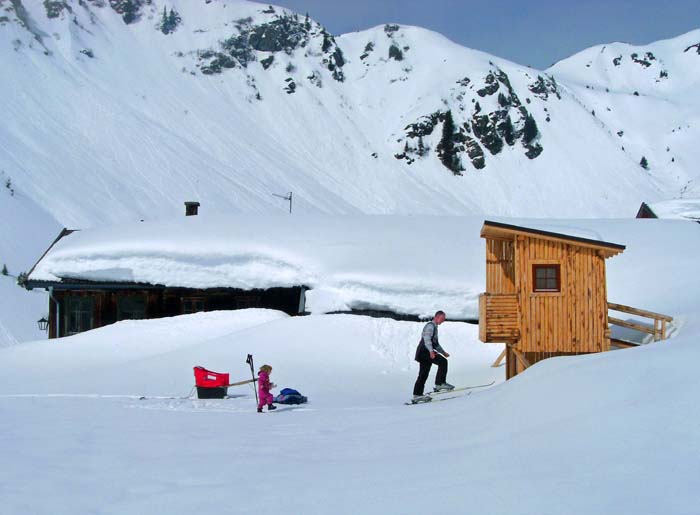 das nette Kinderstelzenhaus wird sogleich ...