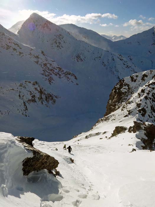 Gipfelhang gegen SW, rechts die Villponer Lenke