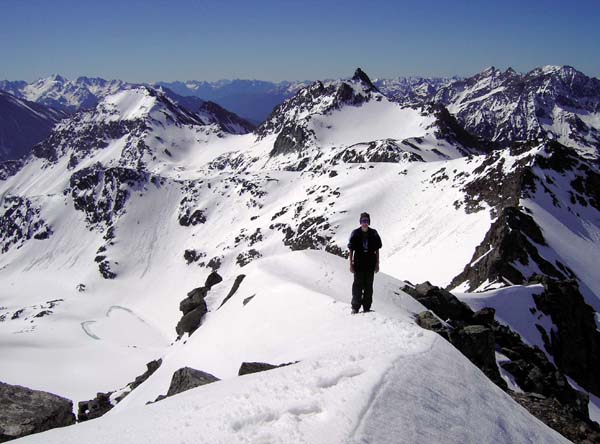 Ulli am Wildenkogel Südgrat, Blick gegen S