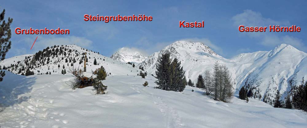 Panorama vom Kamm oberhalb der Alm gegen ONO