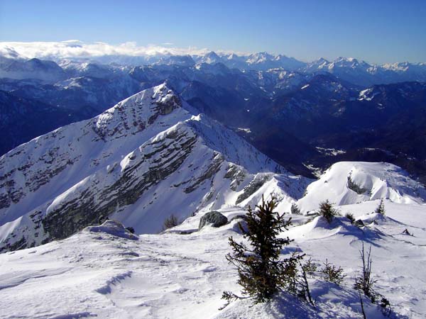 Gipfel gegen SW (Kräuterspitze und Gesäuse)