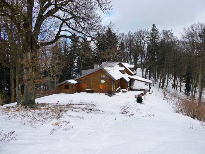 die gastliche Hütte ist aufgrund eines kaum nachvollziehbaren Rechtsstreites seit Jahren noch immer geschlossen