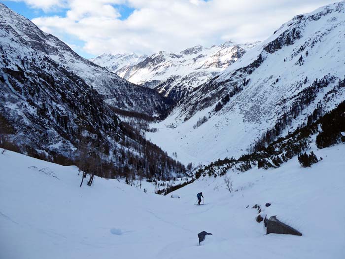 Rückblick aufs Tal aus der Mitte des „Grünen Leitels“