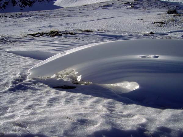 Schneegebilde am Weg zur Kesselkopf Nordflanke