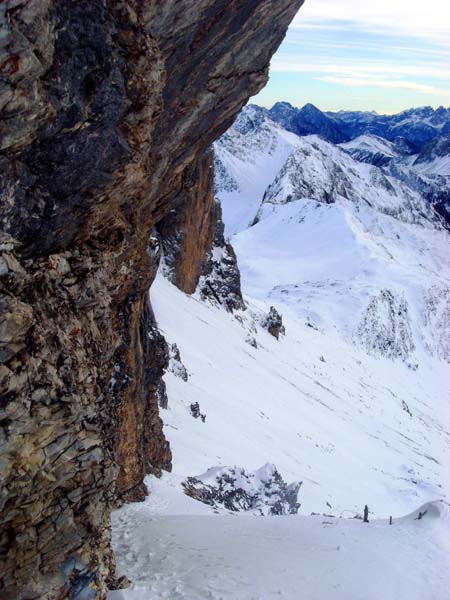 Tiefblick aus der Rampe auf Querung und Sattel