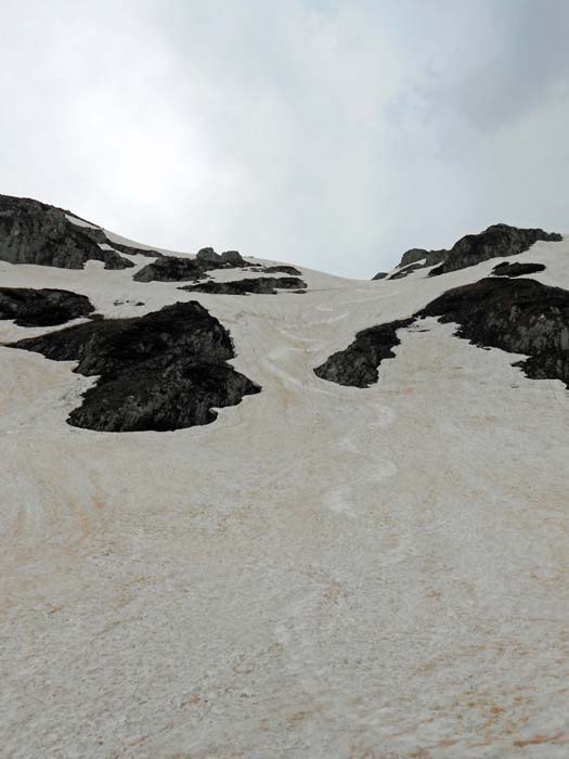 ... - teils steile Rinnen bis gegen 40° in fantastischem Firn