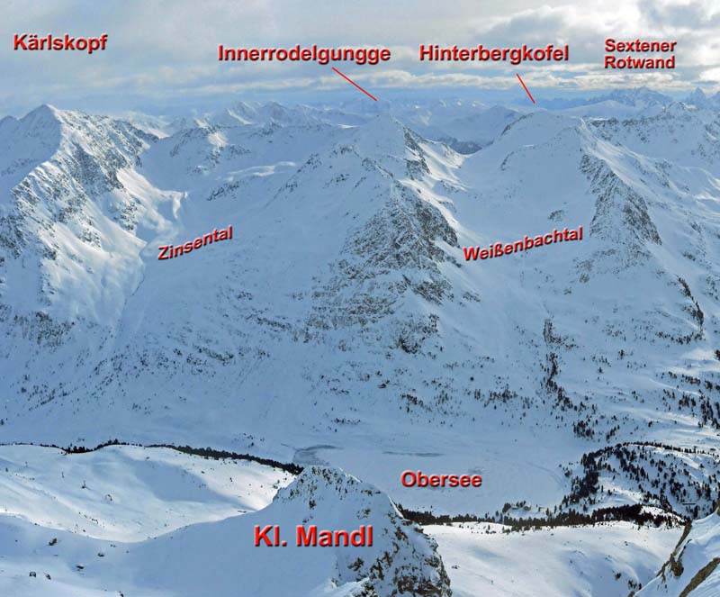 Gipfelpanorama vom Gr. Mandl; im SSO 900 m unter uns die osttiroler Staller Alm