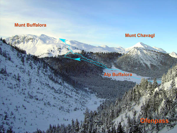 Munt Buffalora vom Ofenpass mit eingezeichneter Route