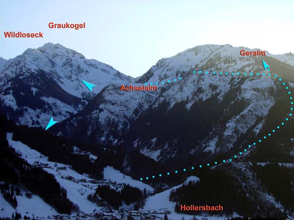 der Routenverlauf ist verwinkelt und schwierig darzustellen, hier die Ausgangssituation v. NO. Das Scharrn-Hochtal ist der einzige Seitenast des Hollersbachtales, er verzweigt sich auf der Hochalm neuerlich in eine Reihe von schlauchförmigen Traumkaren