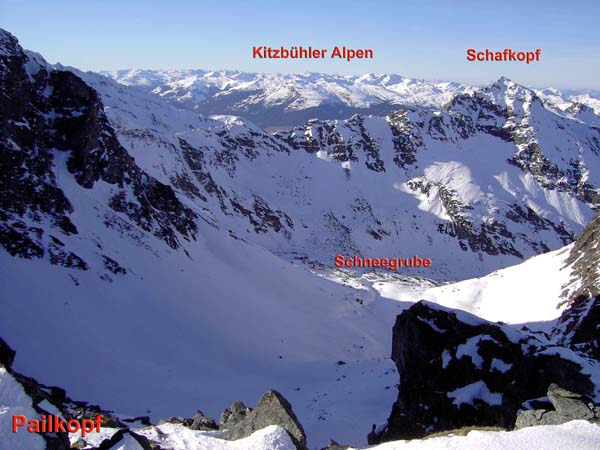 die Fortsetzung der Graukogel-Gipfelrinne nach unten in die Schneegrube - ein neues 2000-Hm-Menü auf unserem Gourmetplan