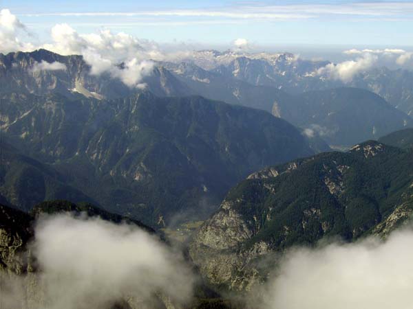 Blick vom Gipfel gegen SSW (Trenta und Krn)