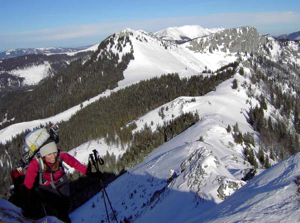 ... setzt im obersten Teil alpine Akzente