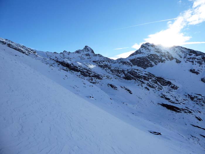 Blick aus der Daberkögele-Querung auf Glockenkogel und Haupmerkopf (rechts)