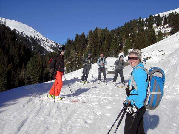 auf der Forststraße unterhalb der Mülleralm; Blick gegen N Richtung Salzachjoch